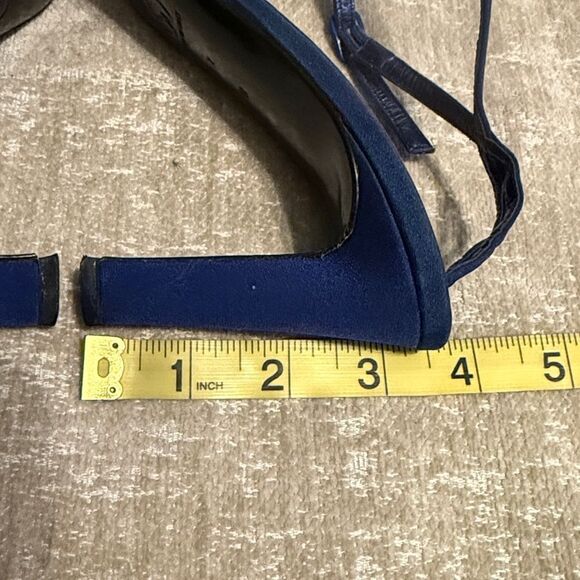 St. John Blue Italian Embellished Fabric Mesh Pointy Toe Slingbacks - Picture 8 of 14